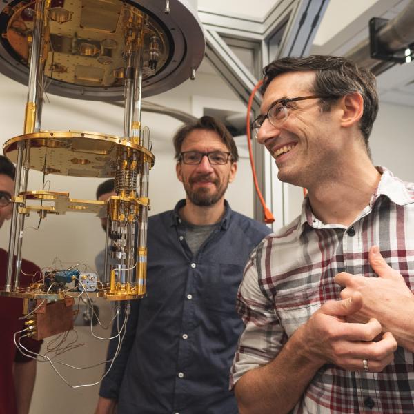 Henriksen, Murch selected as 2022 Moore Experimental Physics Investigators