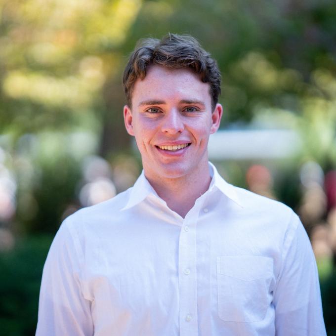 Headshot of Jacob Harris