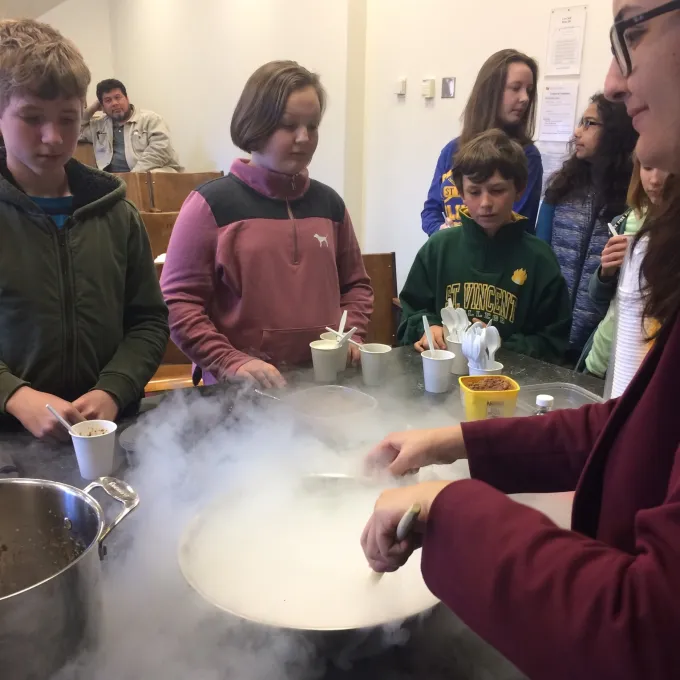 Liquid nitrogen ice cream